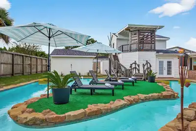 Image de Nasa Entertainment Escape: Games, Lazy River Pool