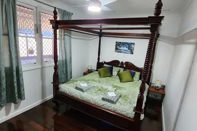 Image de 5 minutes from the coastal City of Geraldton, ready for you to rest and relax.