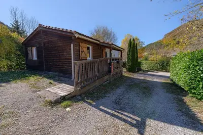 Image de Chalet 'Montana Pmr 4 Pers' avec terrasse partagée et Wi-Fi