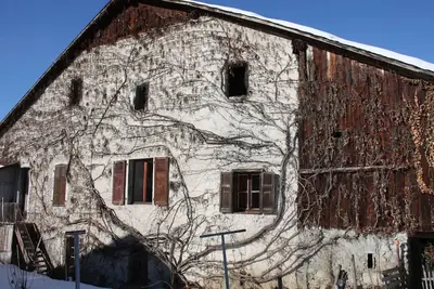 Image de Appartement spacieux à Samoëns, 3 chambres, WiFi, 10 personnes