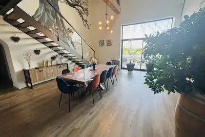 Image de Gîte familial à Bressolles avec piscine privée et animaux acceptés