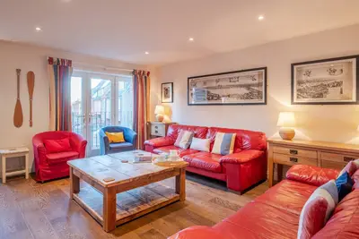 Image de The perfect place to share with multi-generational family and friends, The Pilchard in Wells-next-th