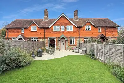 Image de Pretty South facing cottage