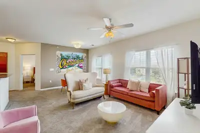 Image de Stylish 2br: Pet Friendly in Walkable Resort with a Pool
