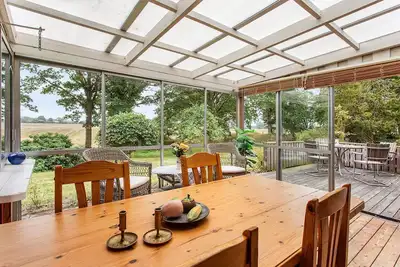 Image de Large holiday home by the sea with sauna, boat and internet