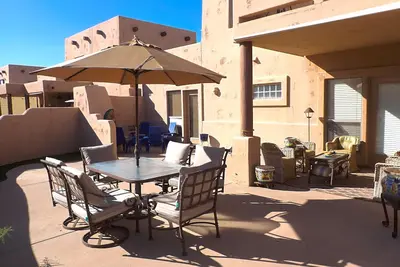 Image de Charming Western 3-bedroom condo in Cave Creek - Swim - Golf - Shop - Relax