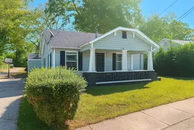 Image de Charming 2-bedroom house in Griffin with Ac