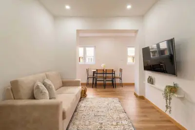 Bright & Spacious Flat in Matosinhos by HostWise