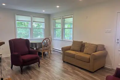 Image de Soothing cottage with Ac in Head Of Saint Margarets Bay. Ocean view