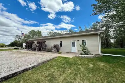 Image de Peaceful Guest House Beside The Elks Golf Course – A Relaxing Country Getaway