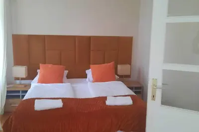 Image de Stylish & Central 2br Apartment Near Attractions