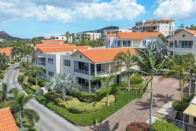 Image de Blue Oasis at Royal Palm Resort - Sea view apartment