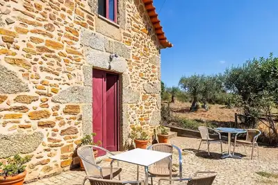 Image de Chalet with Mountain Views | Raízes da Vinha - Serra da Estrela Nature Escape