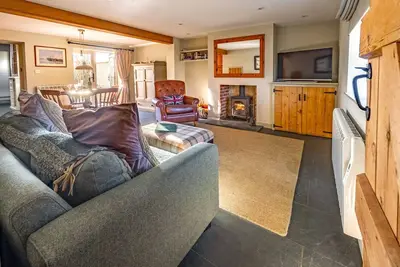 Image de Goose Cottage is a beautifully renovated two bedroom brick and flint terrace cottage, with fabulous