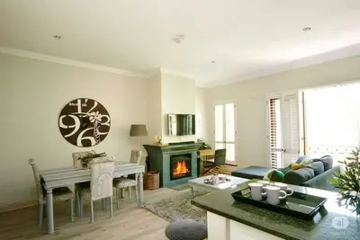 Image de Sandton Central |Back-upPower|Fireplace|1km 2Malls