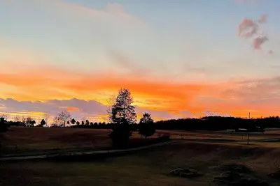 Image de Peaceful Paint Rock Cottage--Pets Ok--2 King beds--No Fuss Checkout