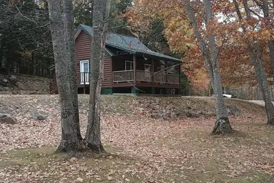Rustic  cabin  in Lincoln Maine