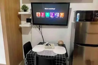 Image de Kathy’s Crib 9th flr pool view at Shell Residence