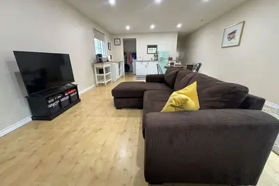 Image de Spacious Private House. Close to everything!