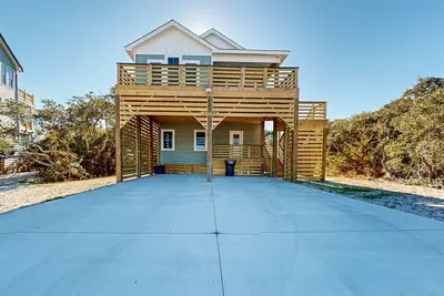 Image de Brand New Downstairs Duplex in Avon, Nc with Wifi and a short walk to the Beach