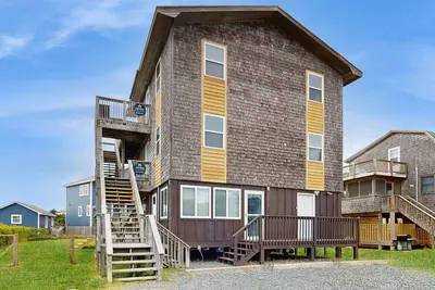 Image de Tarpon Drive Hideaway: dog-friendly duplex with balcony