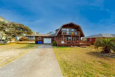 Image de Beautiful house w/Shared Pool, Private Washer/Dryer, Central Ac, Free WiFi