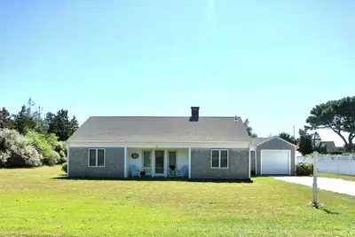 Image de Katama Getaway Walk to Norton Point/South Beach