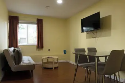 Image de 3 Bed 2 Bath, easy access to downtown and airport