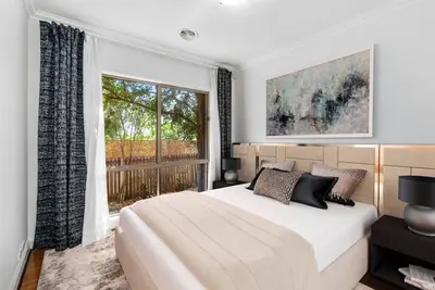 Image de Modern, Stylish Townhouse in Turner – Walk to Cafés, Parks & Canberra City