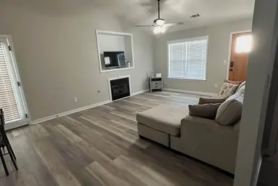 Image de New Listing \nAiken's Home away from home