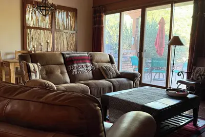 Image de Inspired 2 bedroom home on the DeAnza Trail