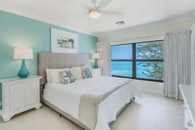 Casa Caribe #22 - 3 Bed, 3 Bath - Oceanfront, Third Floor