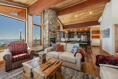 Image de Schweitzer Pet Friendly Custom Lodge with Private Hot Tub