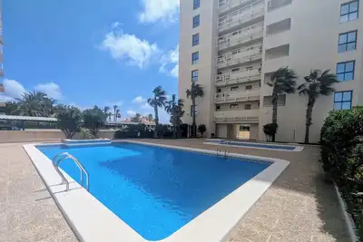 Image de Beachside Apart with Stunning Sea Views Tv23