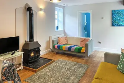 Image de 3 chambres à coucher à South Brent