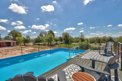 Image de Temecula Getaway Spa Pool Ping Pong Family Friendly Near Top Wineries