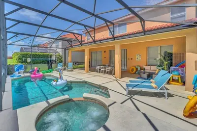 Image de Family | Game Rm | InstaWorthy | Quality Host