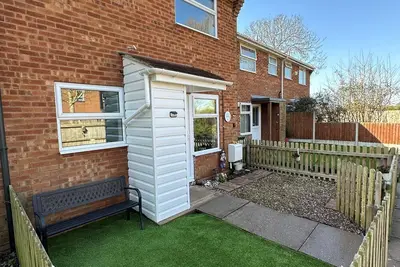 Image de Stoke Prior Escape for 4 just 5 mins from M5/M42