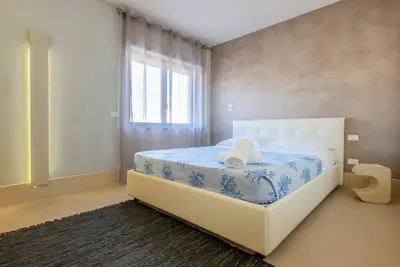 Image de Appartement 'Biancomare Otranto - Apt 4' avec balcon, Wi-Fi et climatisation