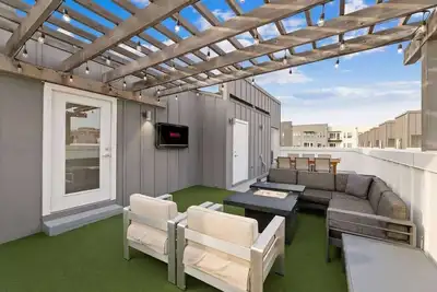 Image de Downtown Dallas, Luxe Home, Walkable, Group Friendly