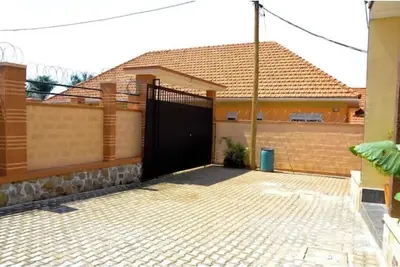 Image de Alfred Villas Kampala 2 Double Beds Muyenga Bukasa