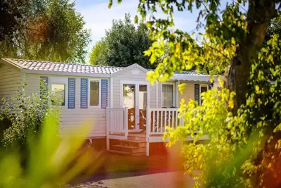 Image de Loisir Confort 3 ch. 6 pers. - 36m2 - terrasse couverte 6 personnes
