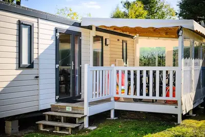 Image de D/ Signature Prestige 2 ch. 4 pers. - 34m2 - terrasse couverte 4 personnes