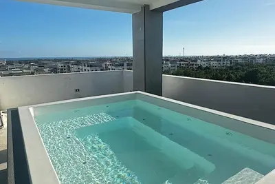 Image de Refuge of Love in Santo Domingo East.