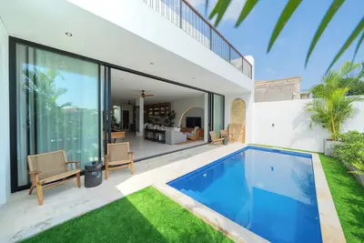 Image de Modern 3br Villa with Rooftop Patio - Pool Table