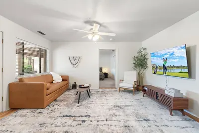 Image de Canyon Glow Getaway – 2br Near Trails & Shops