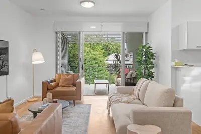 Image de Stylish Teneriffe Apartment by Housemark Escapes