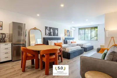 Image de The Zen Cityscape: Charming 1 Br Apt in Dt Mtl