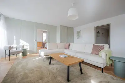 Image de Blueground | Hirslanden, view, nr Zürich Zoo