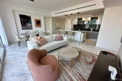 Image de Appartement de luxe à Panama City 2 chambres 3 salles de bains et bureau